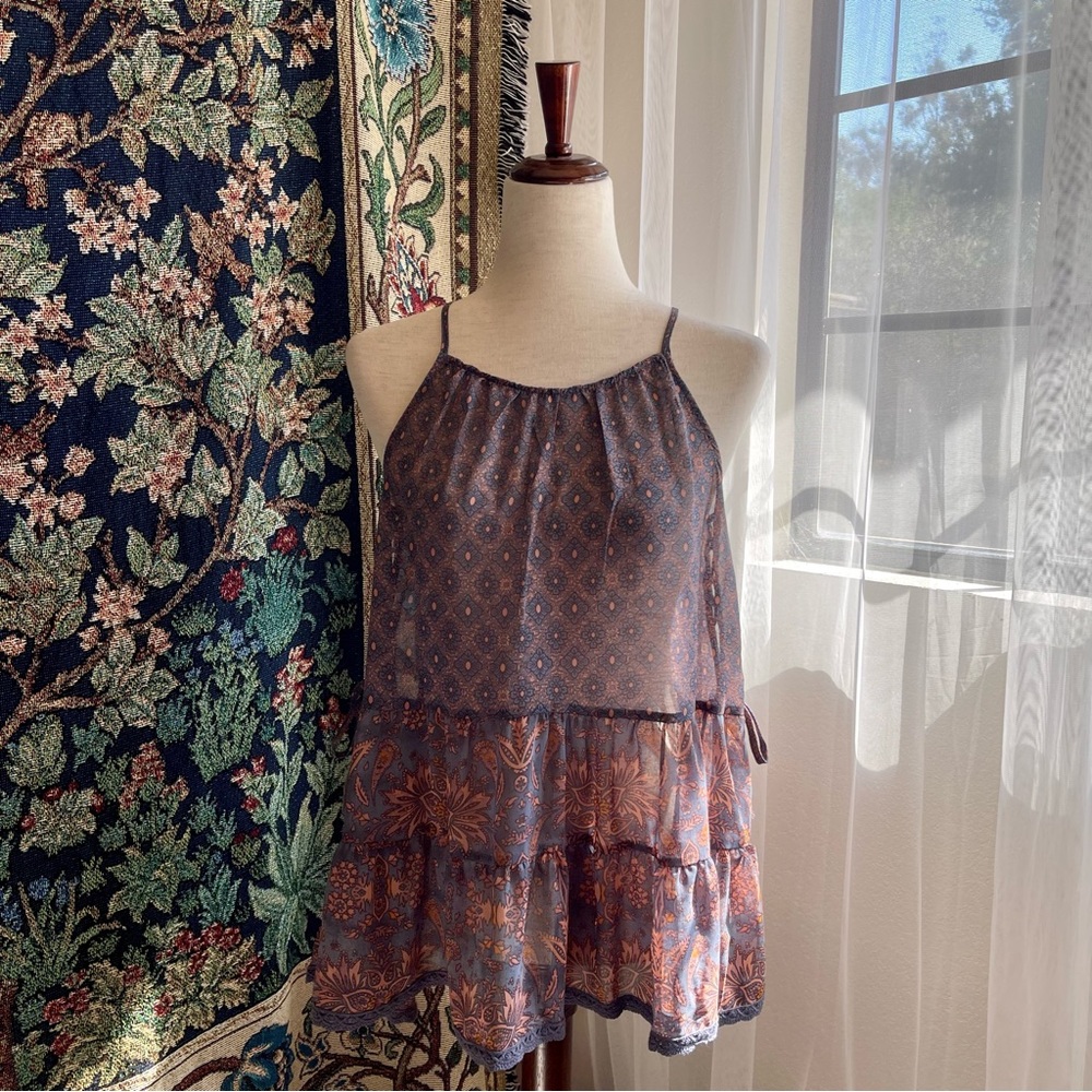 Boho / Bohemian Floral Patterned Blouse Tank Top from Xhilaration sz M Blue